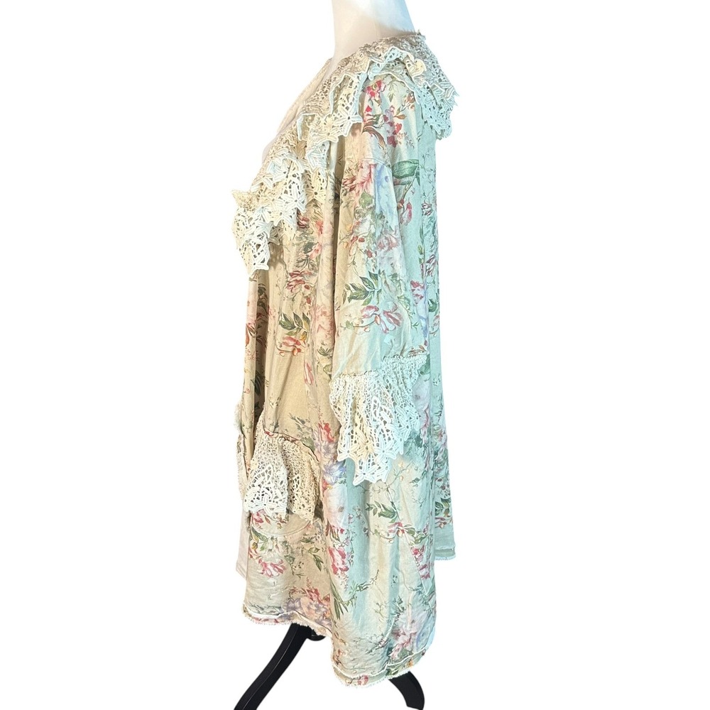 Blue Velvet Duster NWT Women L/XL Taupe Floral Crochet Lace Trim Kimono Boho - Picture 3 of 11